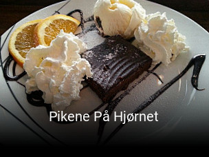 Pikene På Hjørnet